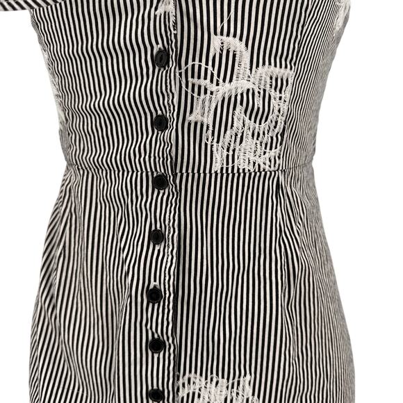 Ali & Jay Women's Striped Button Button Front Bow Tie Aline Dress Size Small - Picture 6 of 10